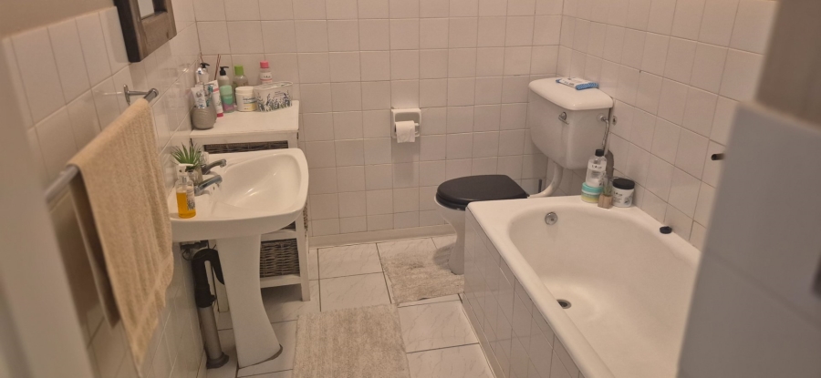 2 Bedroom Property for Sale in Navalsig Free State